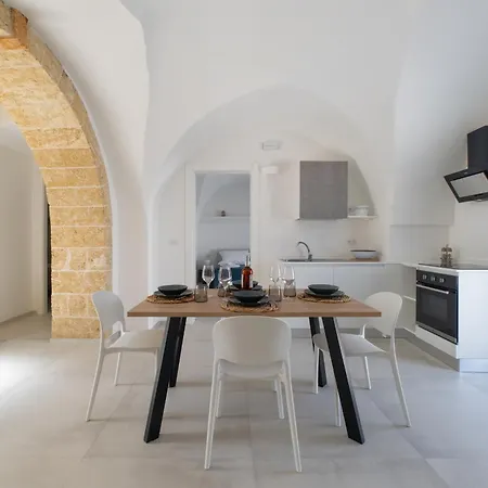 Nara 2 - Private Jacuzzi Tricase